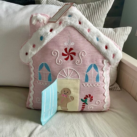 NEW WITH TAGS Christmas Cupcakes & Cashmere Pink Gingerbread House Pillow - Picture 2 of 3